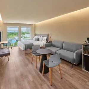 4* Hotell Express By Marriott Aeropuerto Riviera